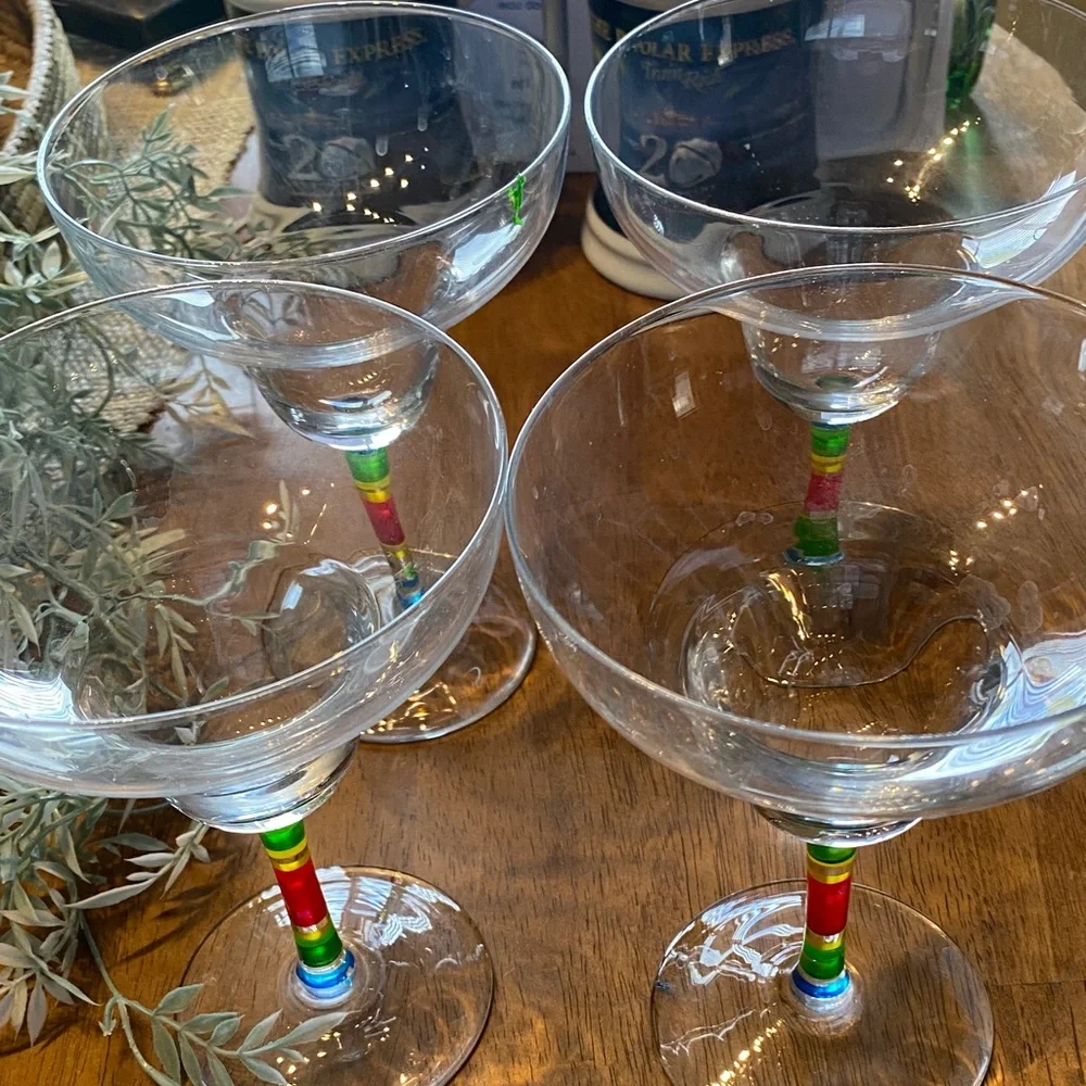 Crate and Barrel CAPRICE discontinued margarita glasses. Like new. Set f 4